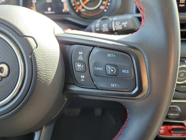 Used 2024 Jeep Wrangler Unlimited Rubicon AWD/4WD image 2