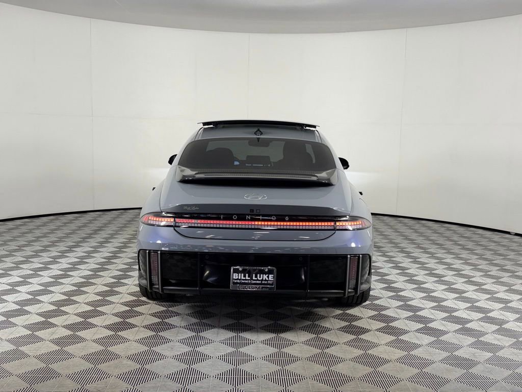 Used 2024 Hyundai Ioniq 6 Limited image 8