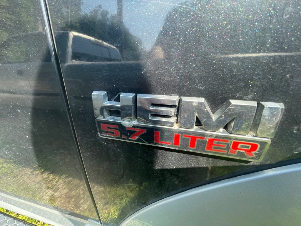 Used 2015 RAM 1500 Laramie AWD/4WD image 4