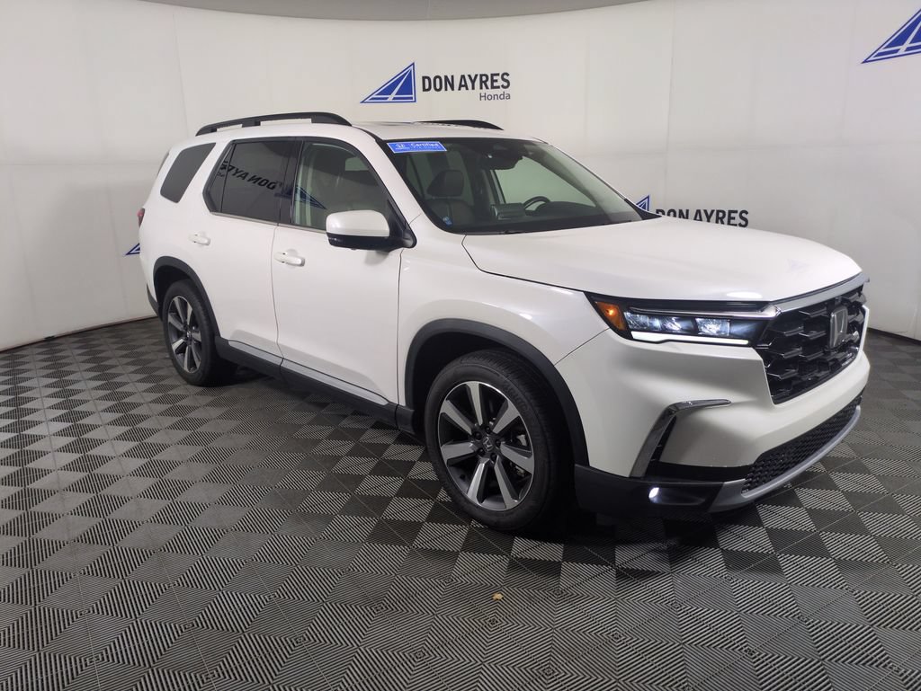 Certified 2023 Honda Pilot Elite image 11