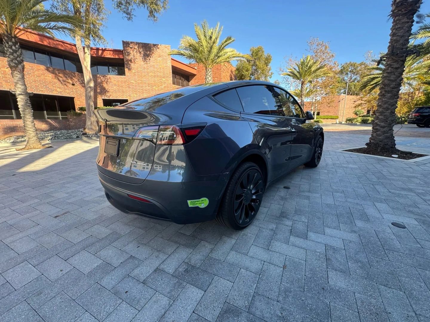 Used 2022 Tesla Model Y Performance AWD/4WD image 5