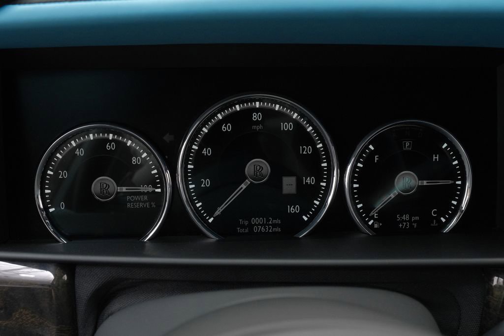 Used 2022 Rolls-Royce Cullinan w/ Cullinan Package AWD/4WD image 17