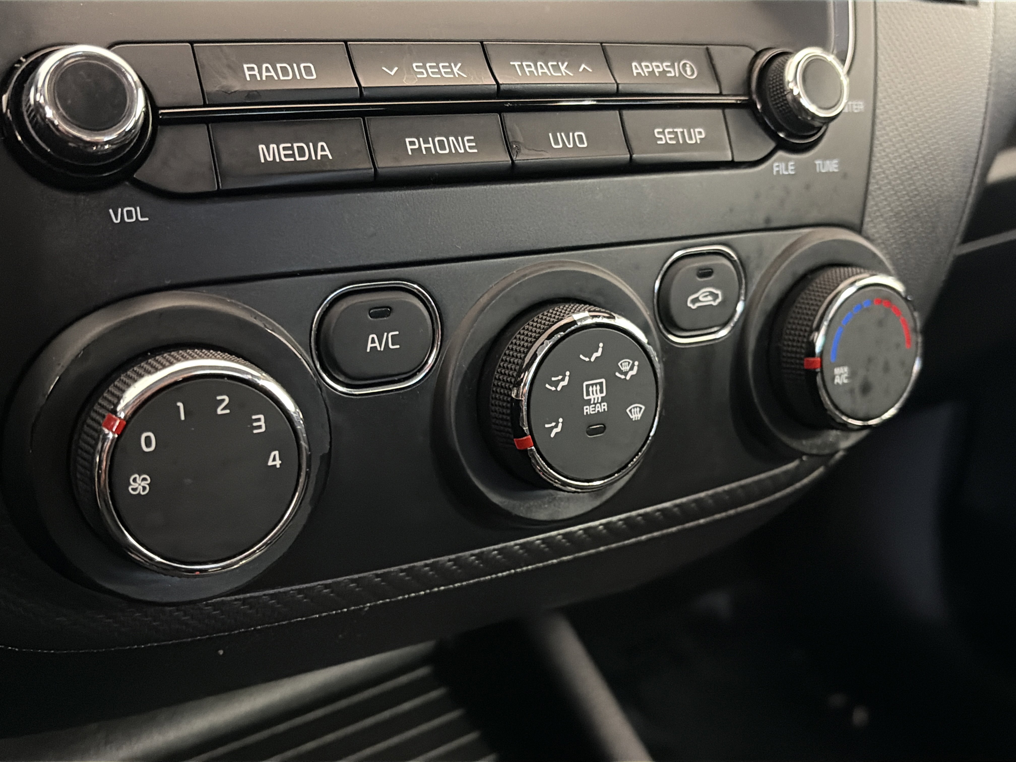 Used 2017 Kia Forte S image 22