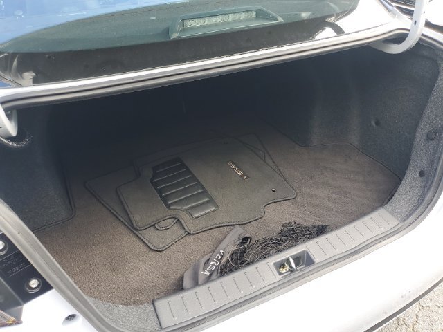 Certified 2025 Nissan Versa SR w/ Trunk Package FWD image 6
