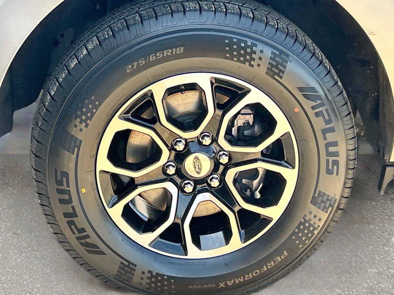 Used 2024 Ford Expedition XLT AWD/4WD image 42