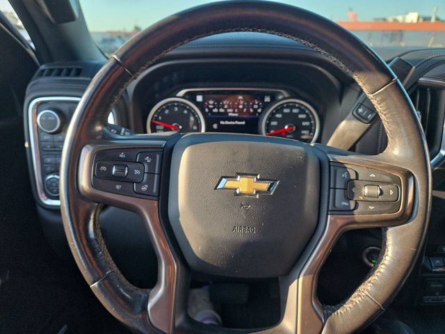 Used 2021 Chevrolet Silverado 1500 High Country w/ Technology Package AWD/4WD image 14