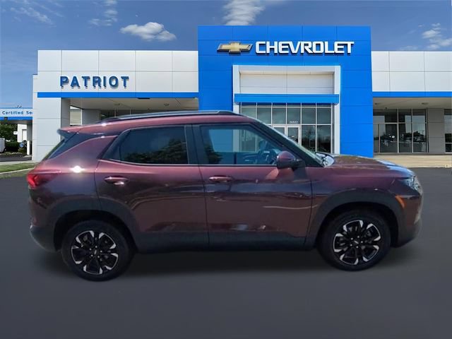 Used 2023 Chevrolet TrailBlazer LT w/ Convenience Package FWD image 11