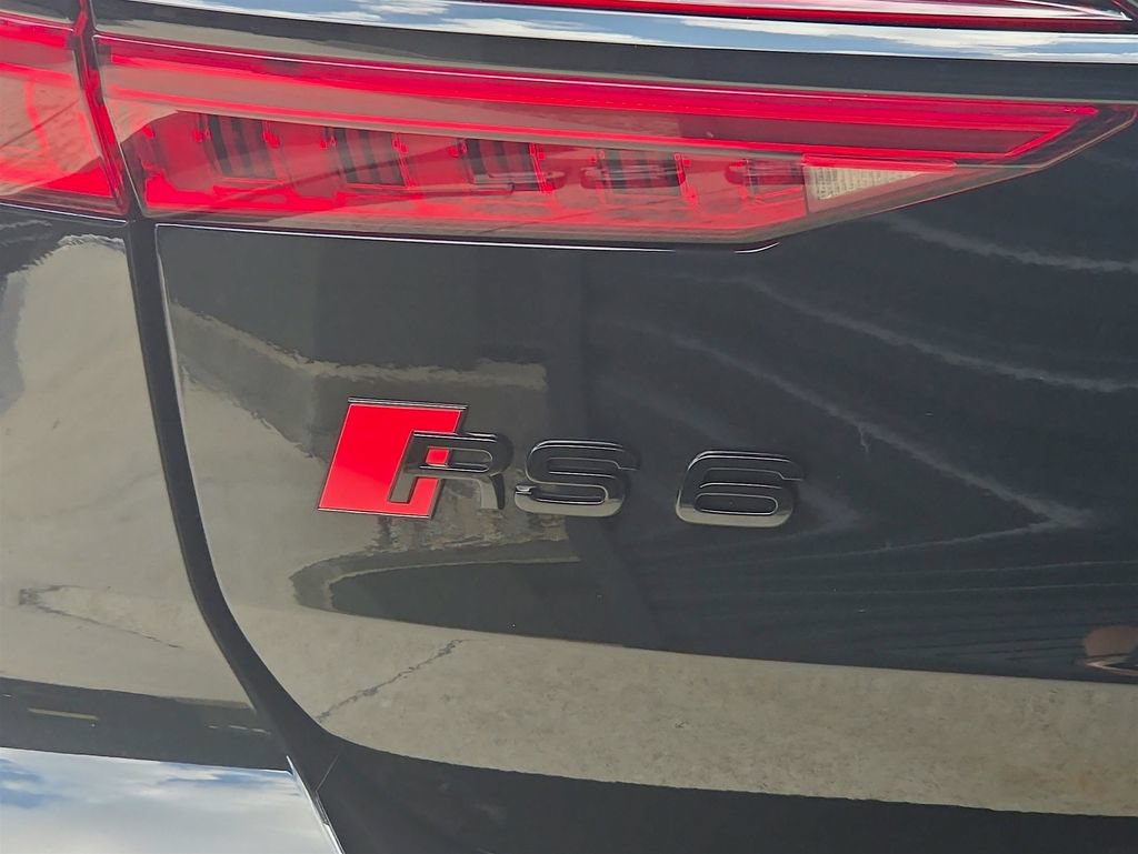 Used 2025 Audi RS 6 performance AWD/4WD image 28