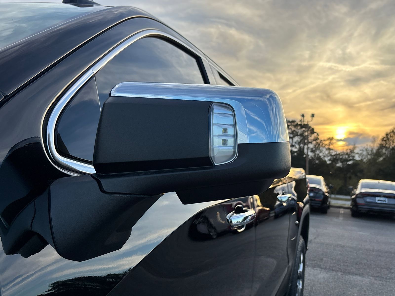 New 2026 GMC Sierra 1500 SLT w/ SLT Premium Plus Package image 42