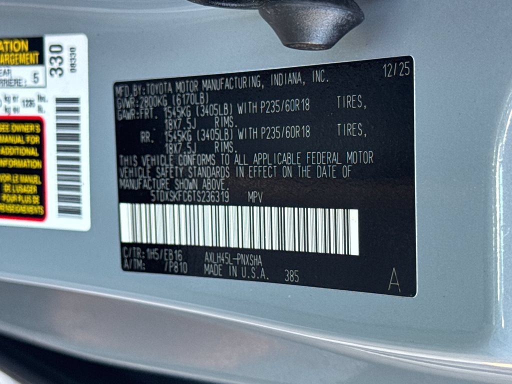 Used 2026 Toyota Sienna XSE AWD/4WD image 48