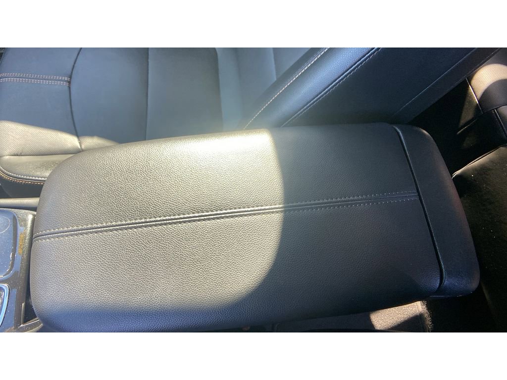 Used 2023 Chevrolet Equinox Premier image 10