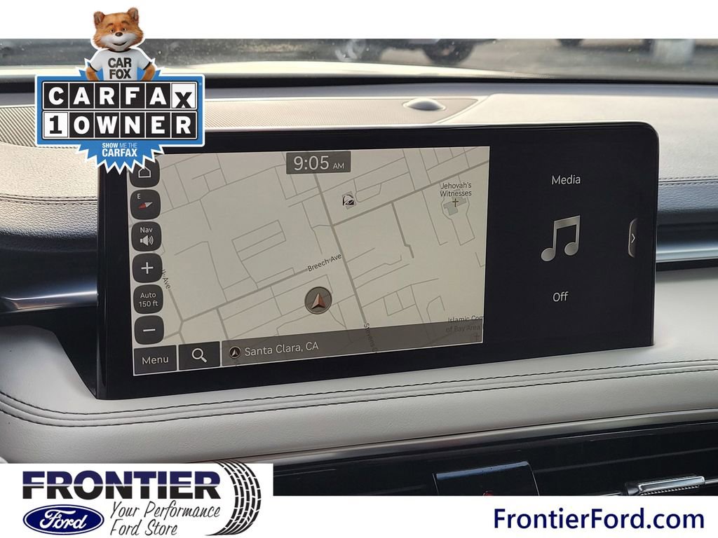 Used 2024 Genesis G70 2.5T image 22