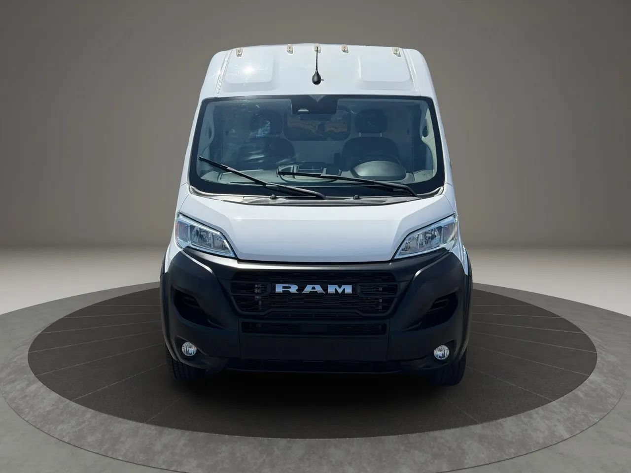 Used 2025 RAM ProMaster 2500 w/ Convenience Group FWD image 9