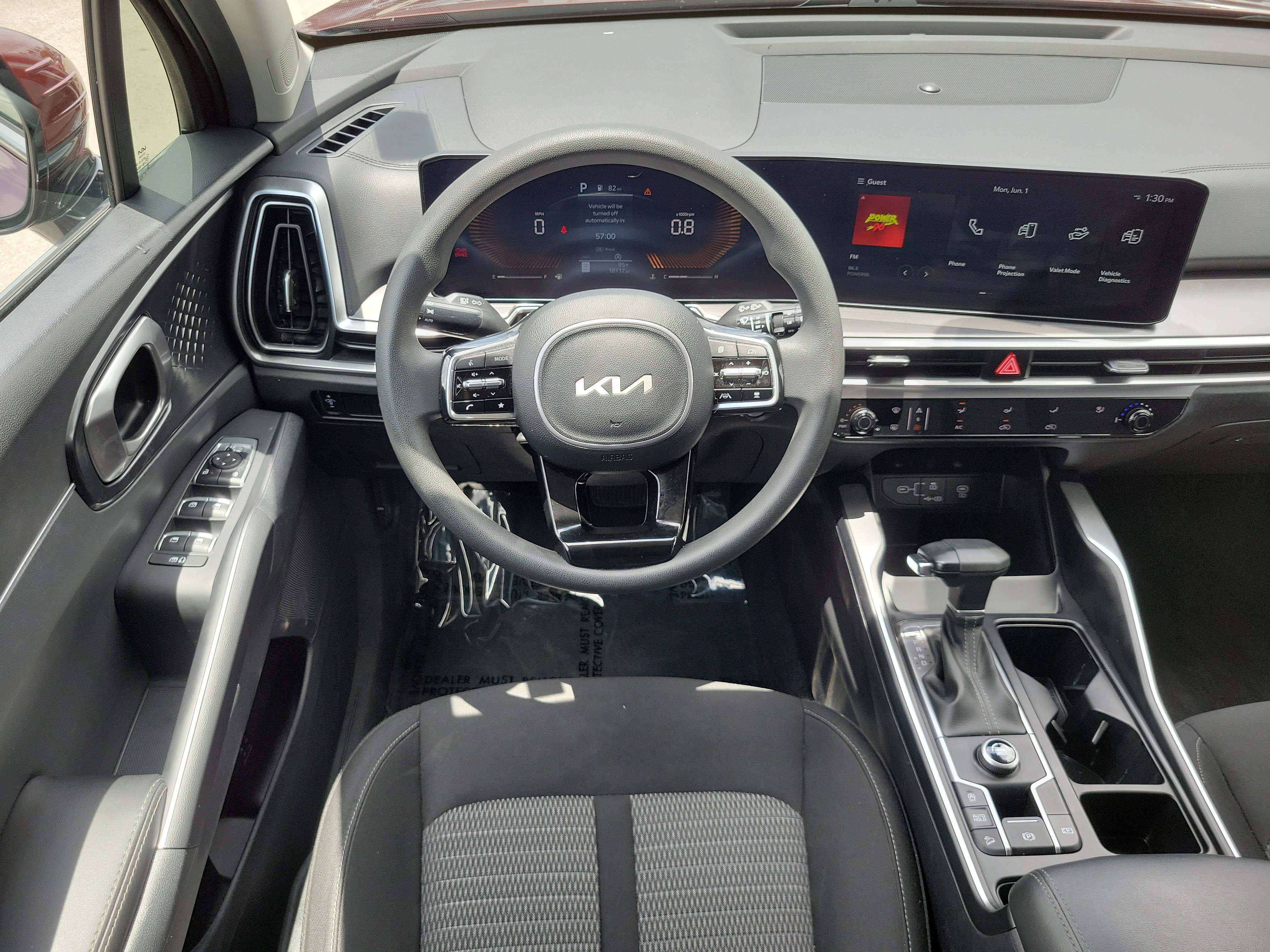 Used 2024 Kia Sorento LX FWD image 18