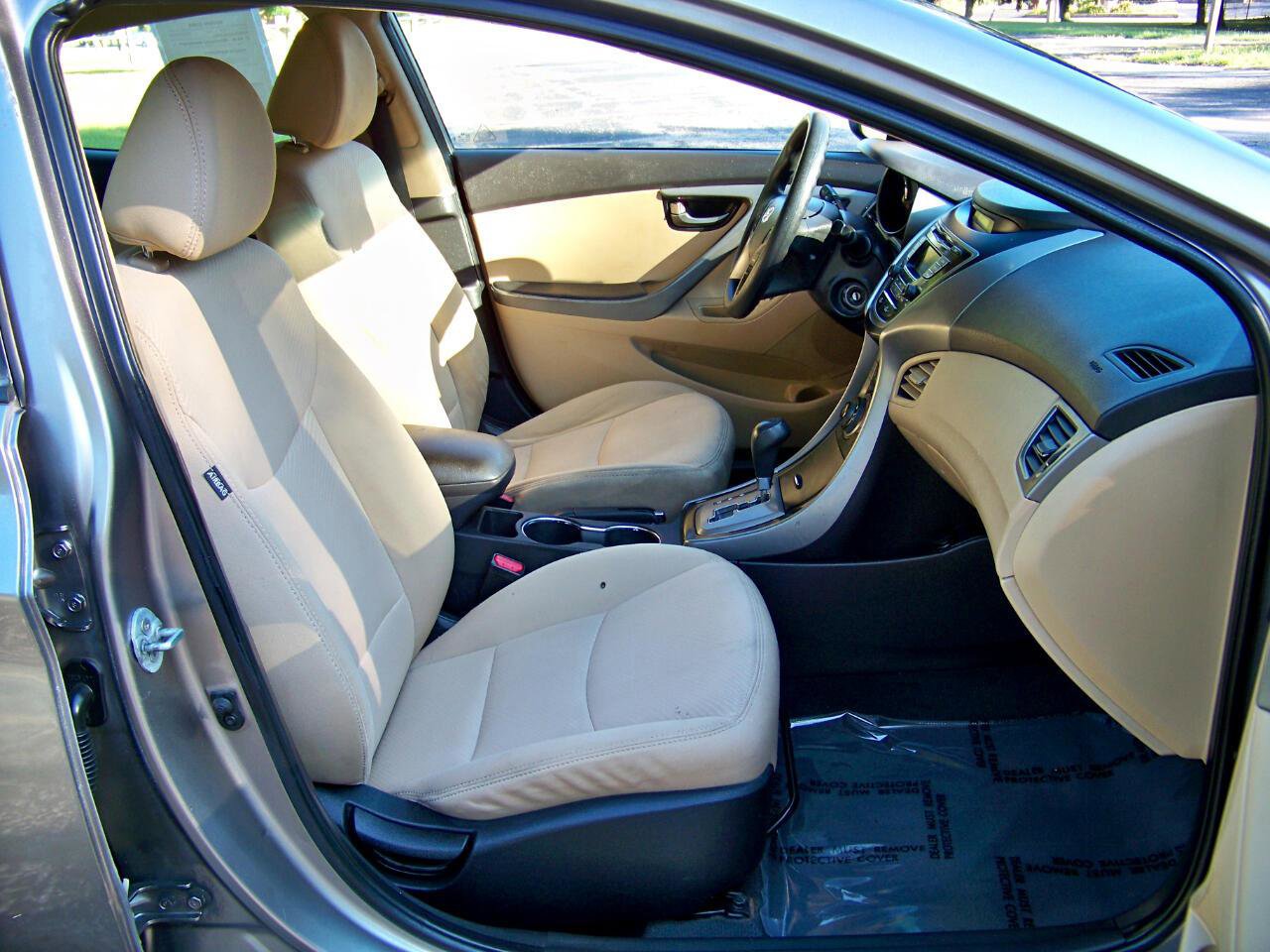 Used 2013 Hyundai Elantra GLS image 36