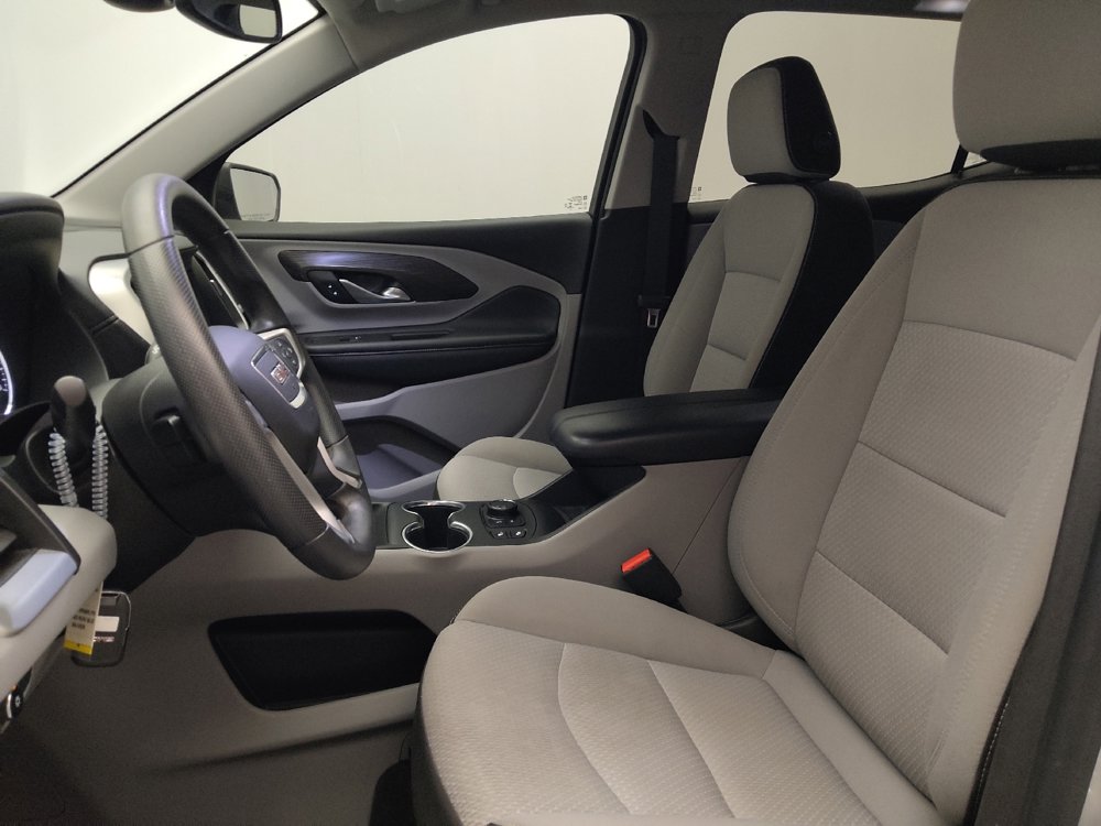 Used 2022 GMC Terrain SLE w/ Driver Convenience Package FWD image 17