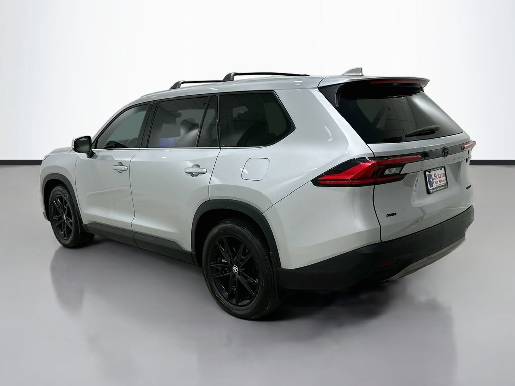 Used 2024 Toyota Grand Highlander AWD image 5