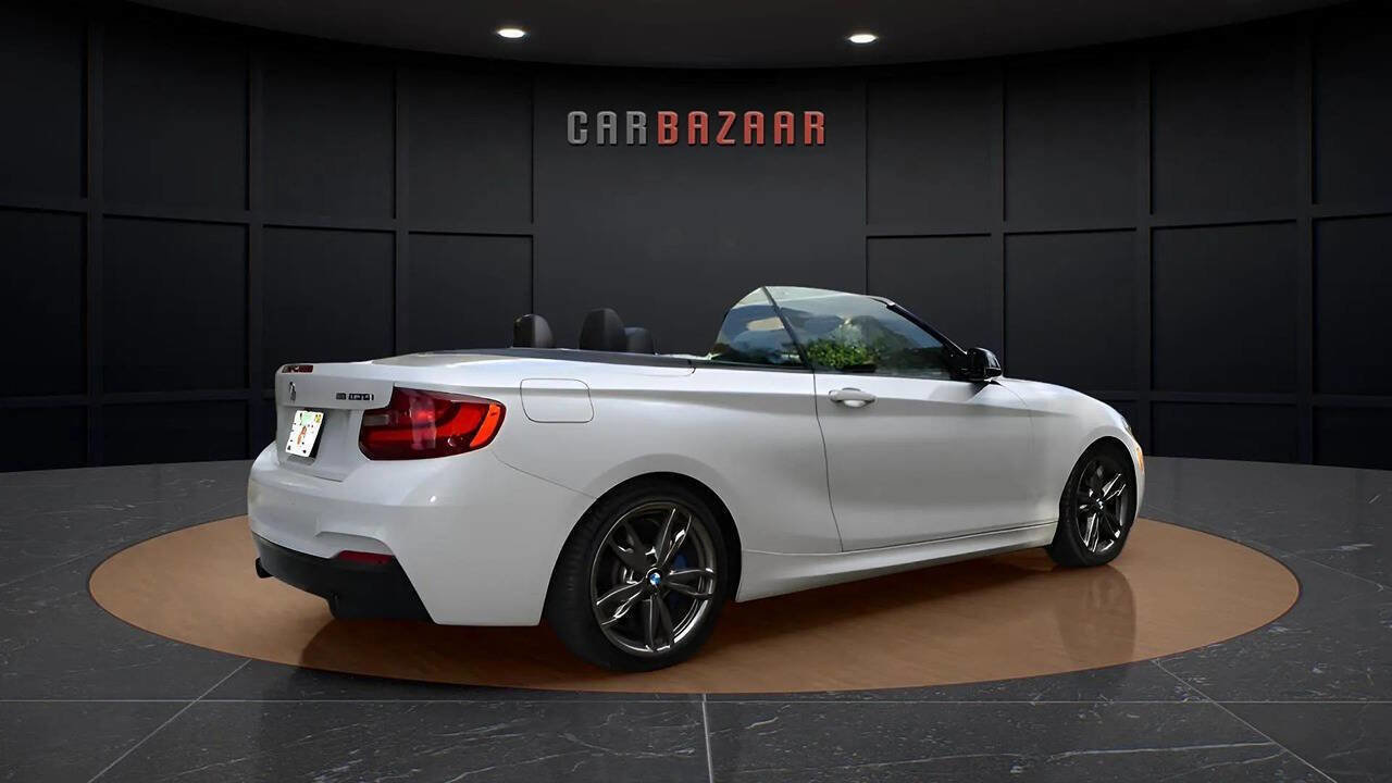 Used 2015 BMW M235i Convertible image 12