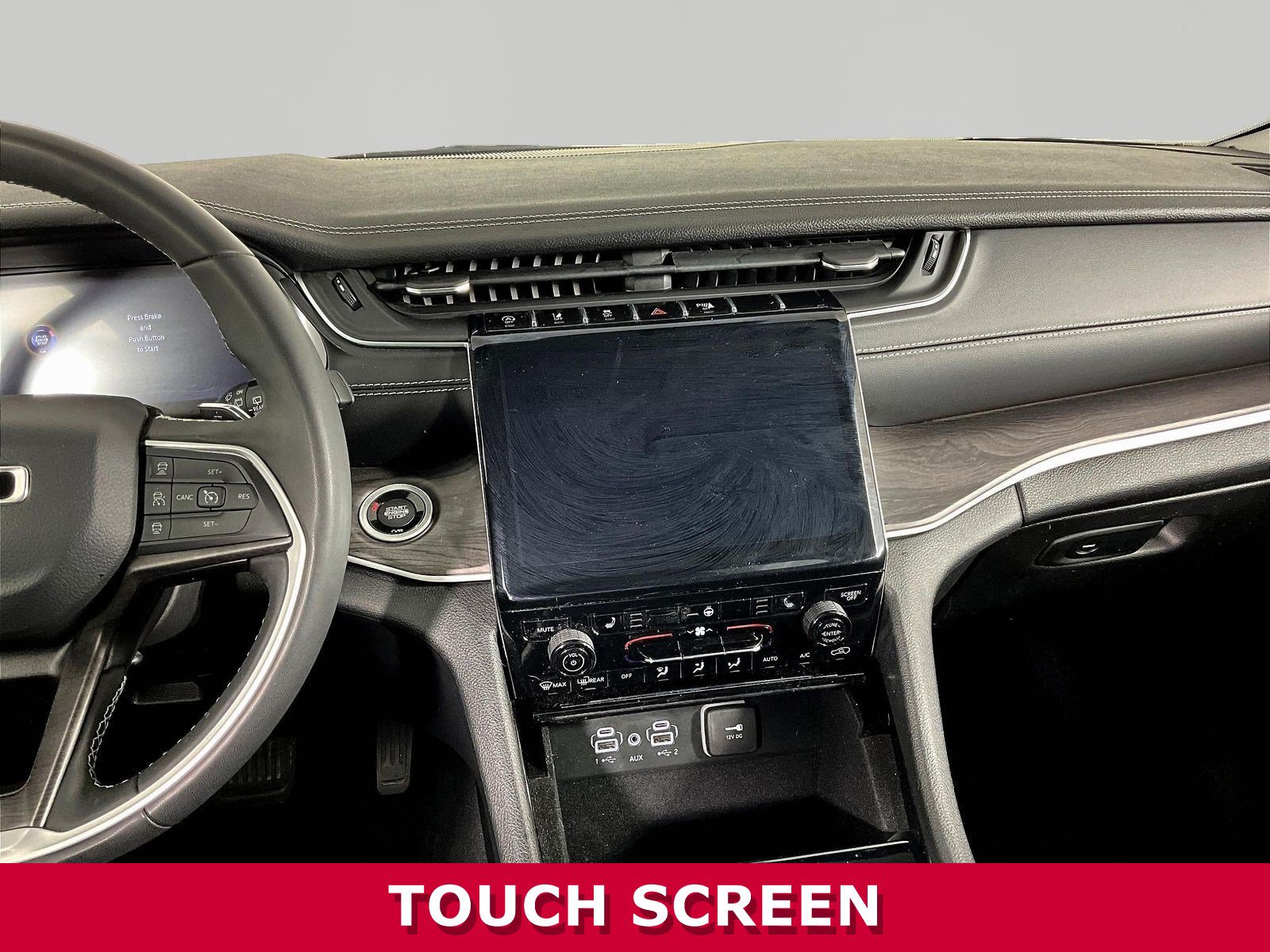 Used 2023 Jeep Grand Cherokee Limited w/ Black Appearance Package AWD/4WD image 9
