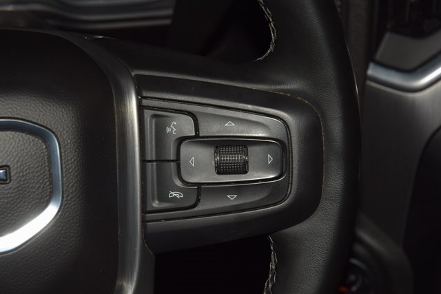 Used 2023 GMC Sierra 3500 Denali w/ Denali Ultimate Package image 35