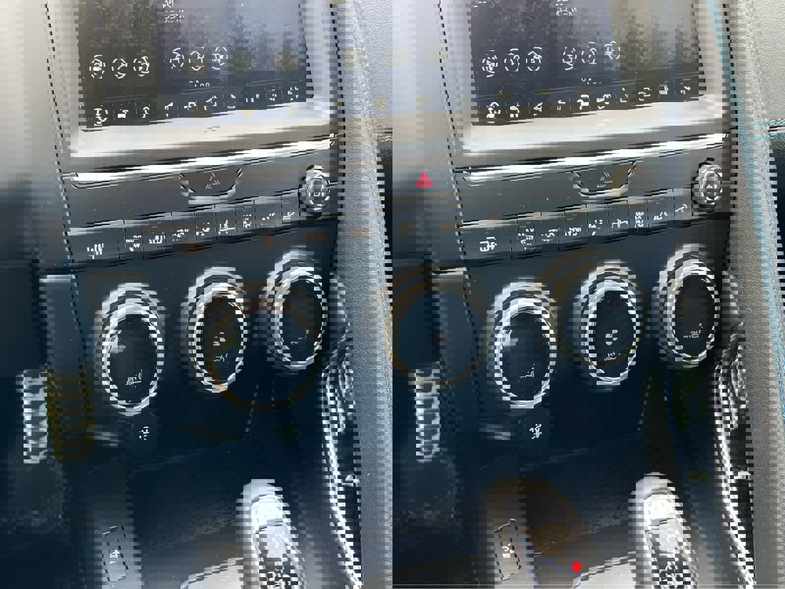 Used 2019 Jaguar E-PACE R-Dynamic SE image 37