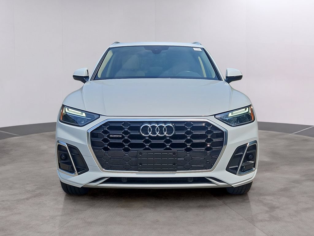 Certified 2024 Audi Q5 2.0T Premium AWD/4WD image 2