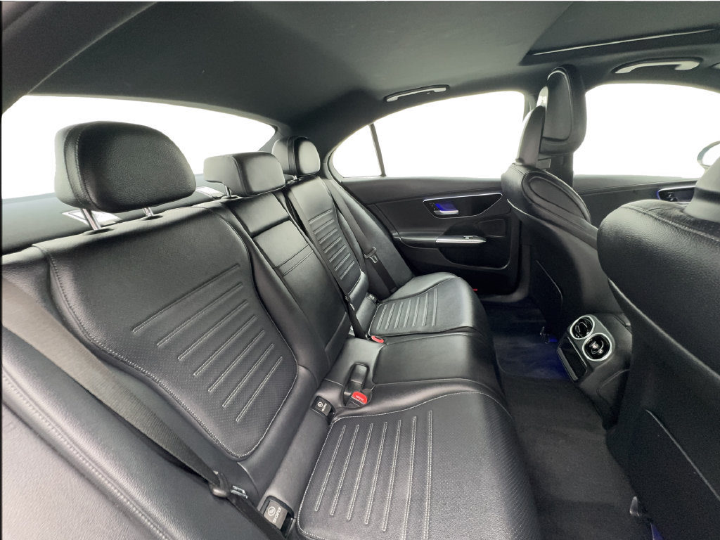 Used 2023 Mercedes-Benz C 300 Sedan image 41