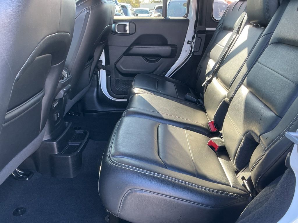 Used 2021 Jeep Wrangler Unlimited Sahara image 20