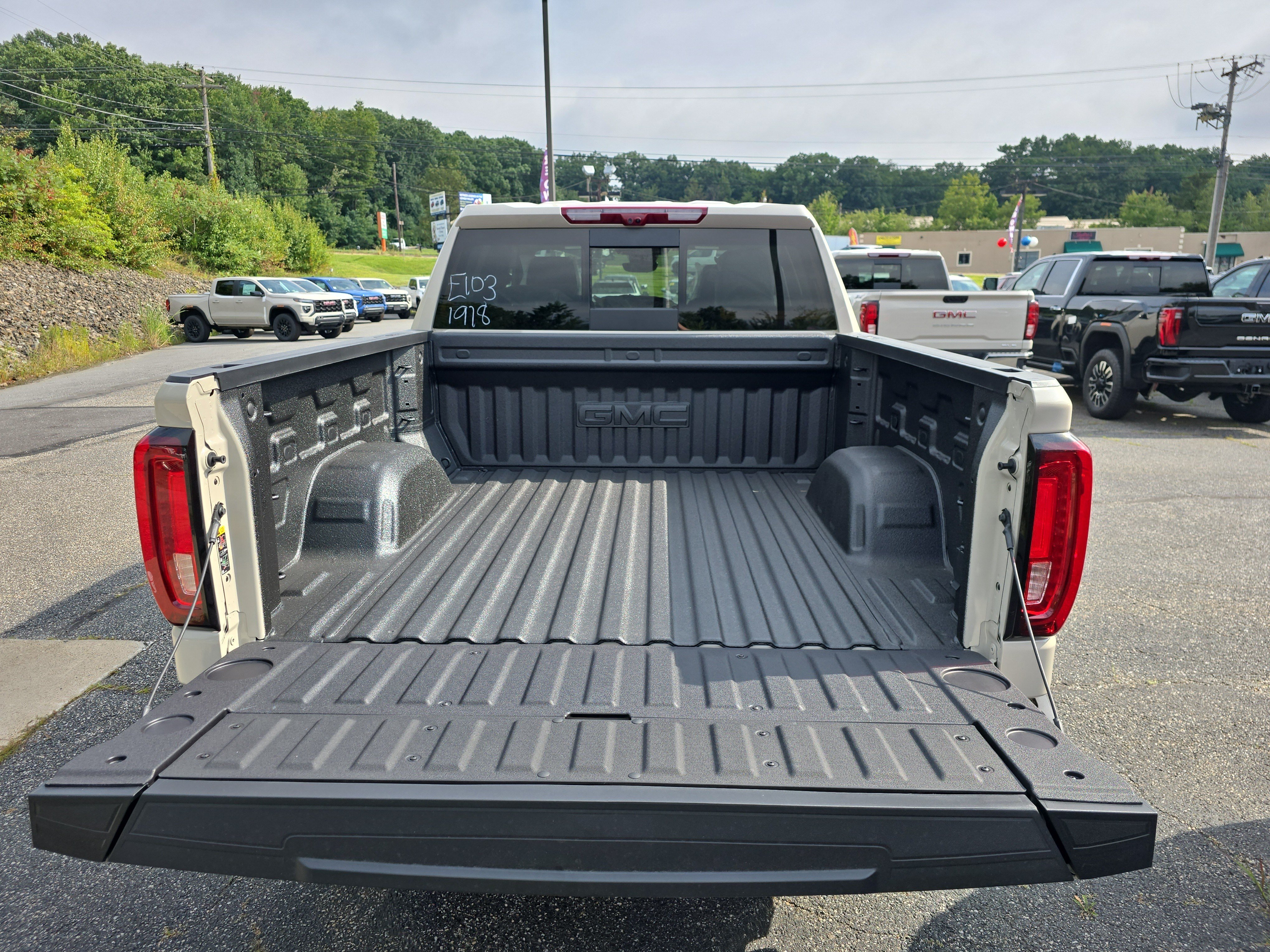 New 2026 GMC Sierra 1500 Denali AWD/4WD image 5