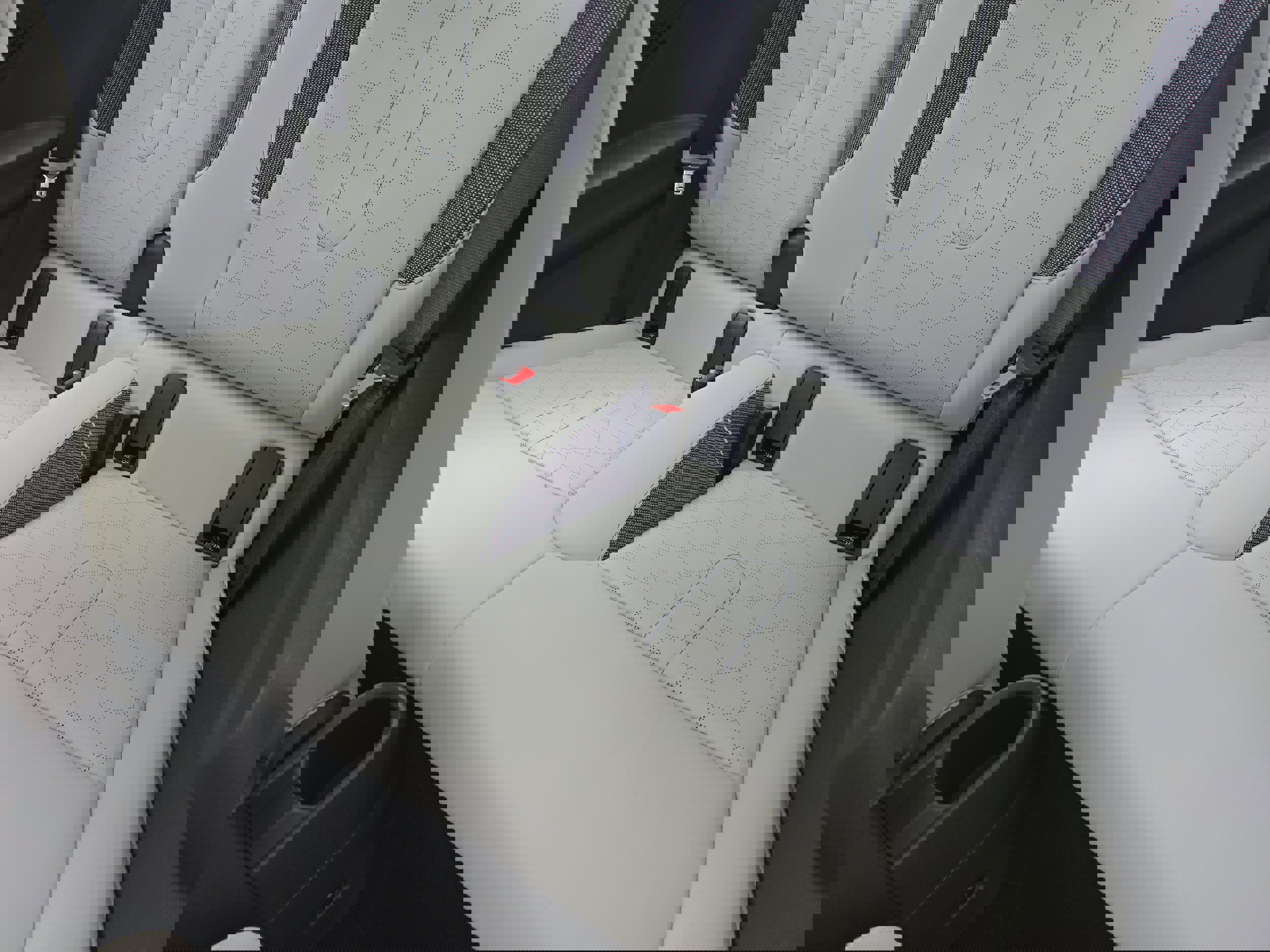 Certified 2025 MINI Cooper S image 11