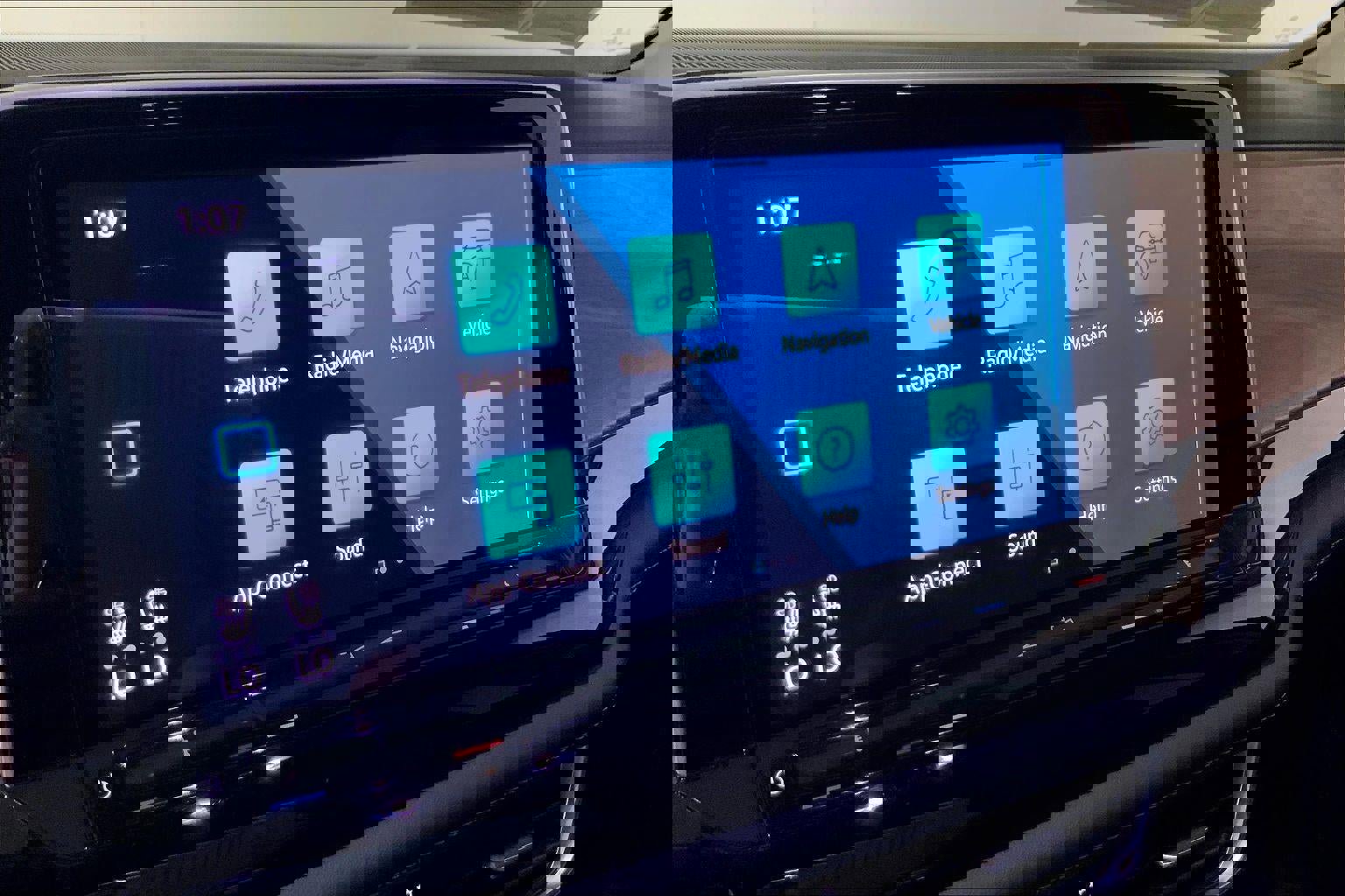 Used 2024 Volkswagen Atlas SE image 6