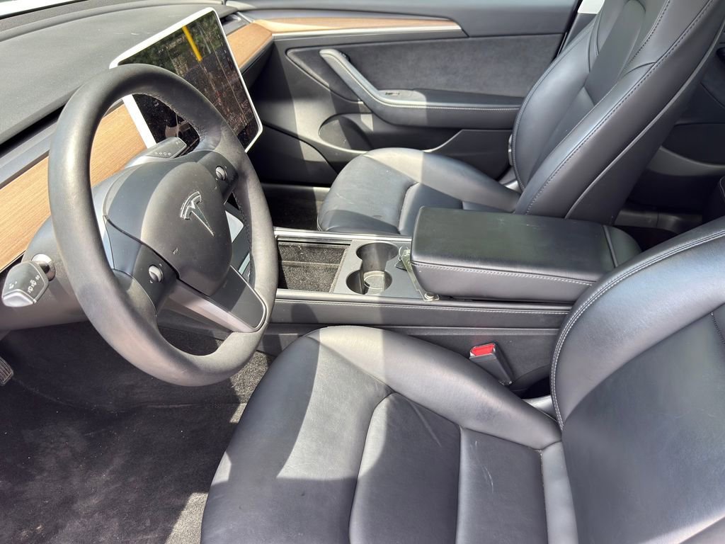 Used 2021 Tesla Model 3 Standard Range Plus RWD image 13