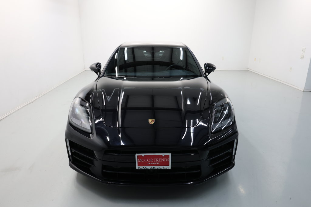 Used 2025 Porsche Panamera image 55