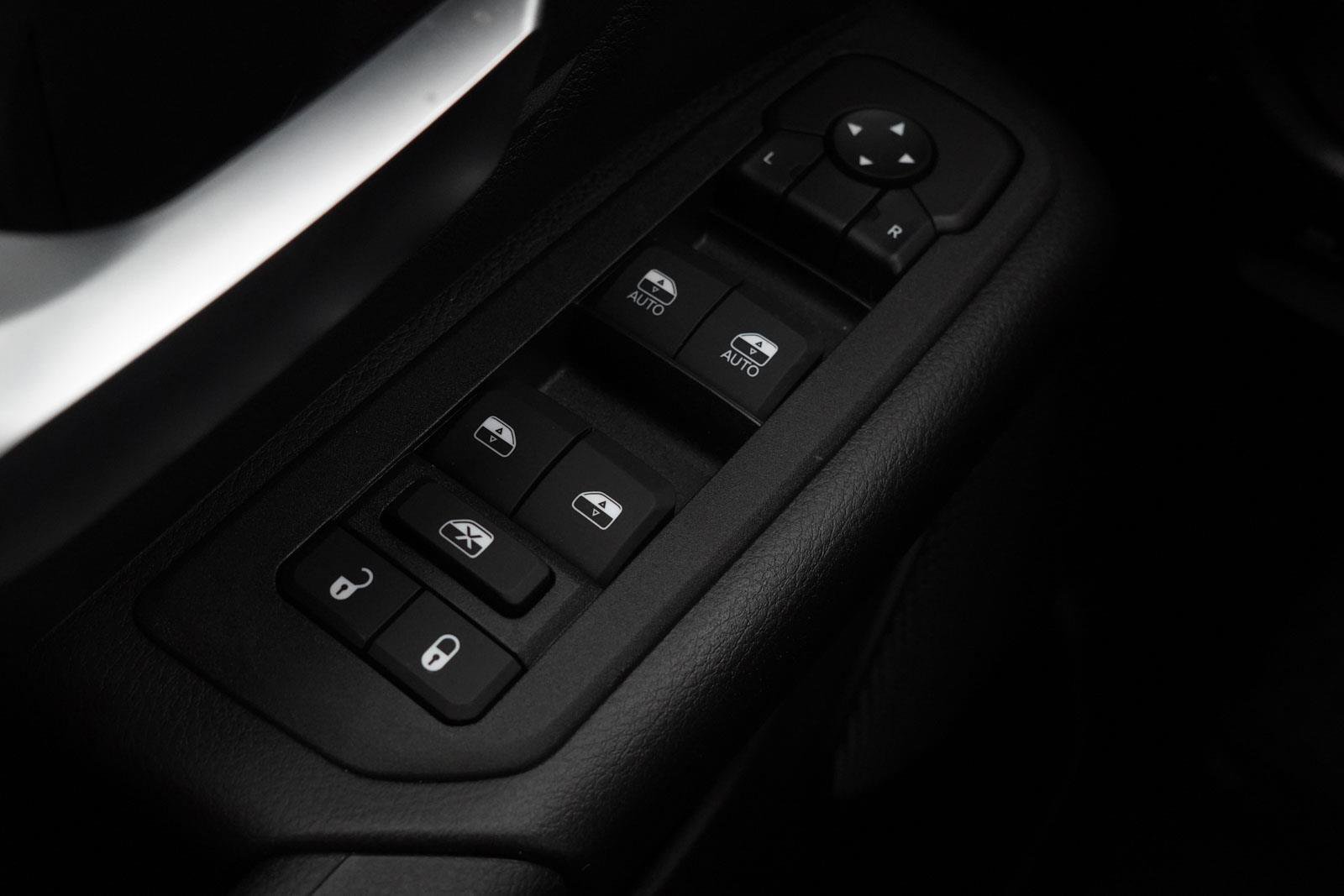 New 2026 RAM 1500 Classic Warlock AWD/4WD image 18