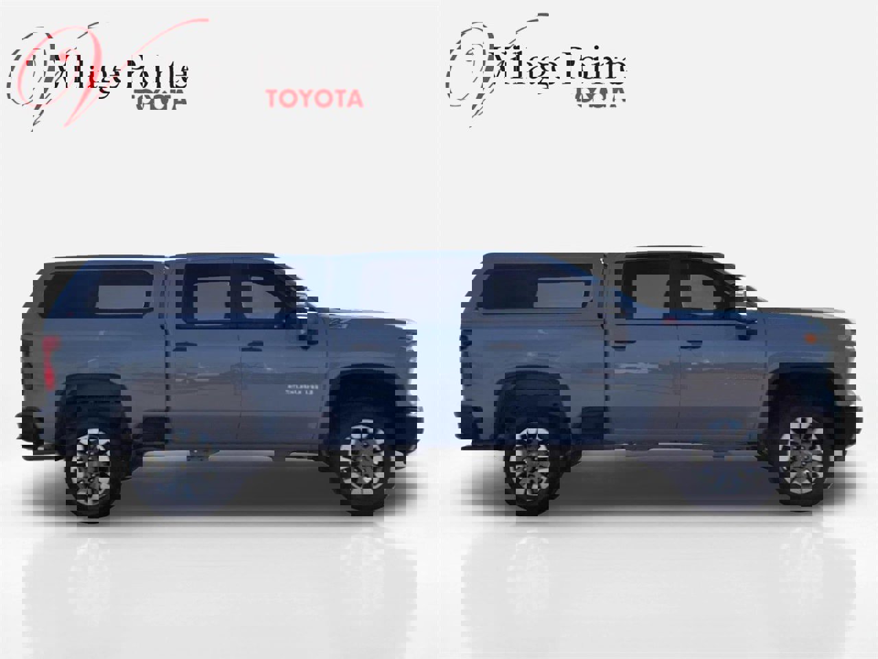 Used 2024 Chevrolet Silverado 2500 Custom w/ Custom Convenience Package image 8