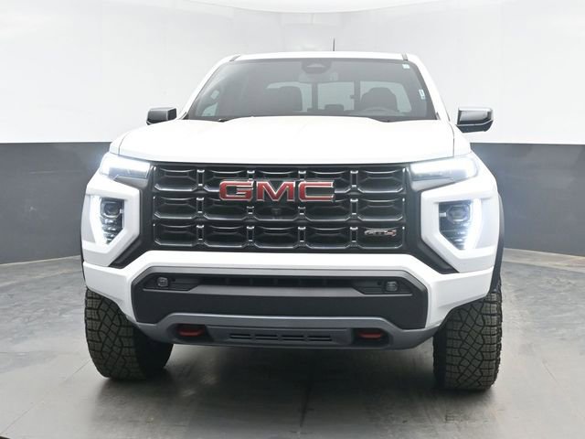 Used 2024 GMC Canyon AT4 w/ AT4 Premium Package AWD/4WD image 3