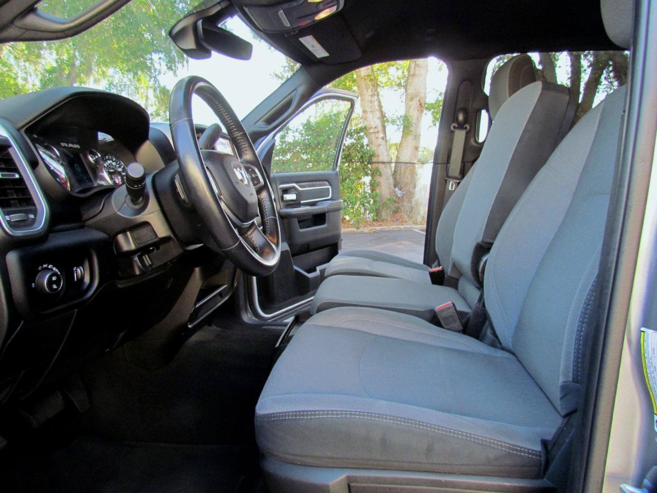 Used 2024 RAM 2500 Big Horn AWD/4WD image 20