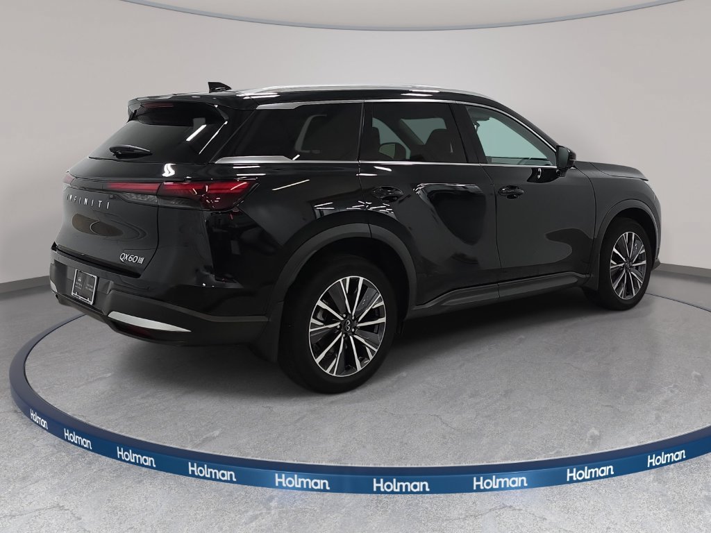 Certified 2027 INFINITI QX60 Luxe w/ Family Package AWD/4WD image 5
