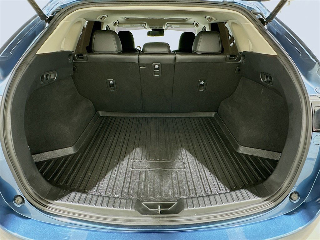 Used 2020 MAZDA CX-5 Touring image 28