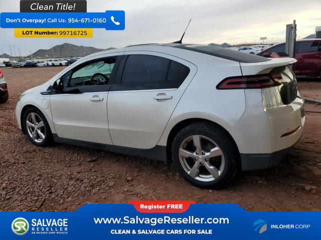 Used 2012 Chevrolet Volt Premium w/ Premium Trim Package FWD image 3