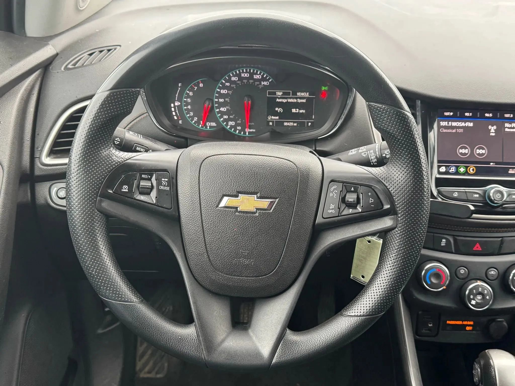 Used 2020 Chevrolet Trax LT image 16