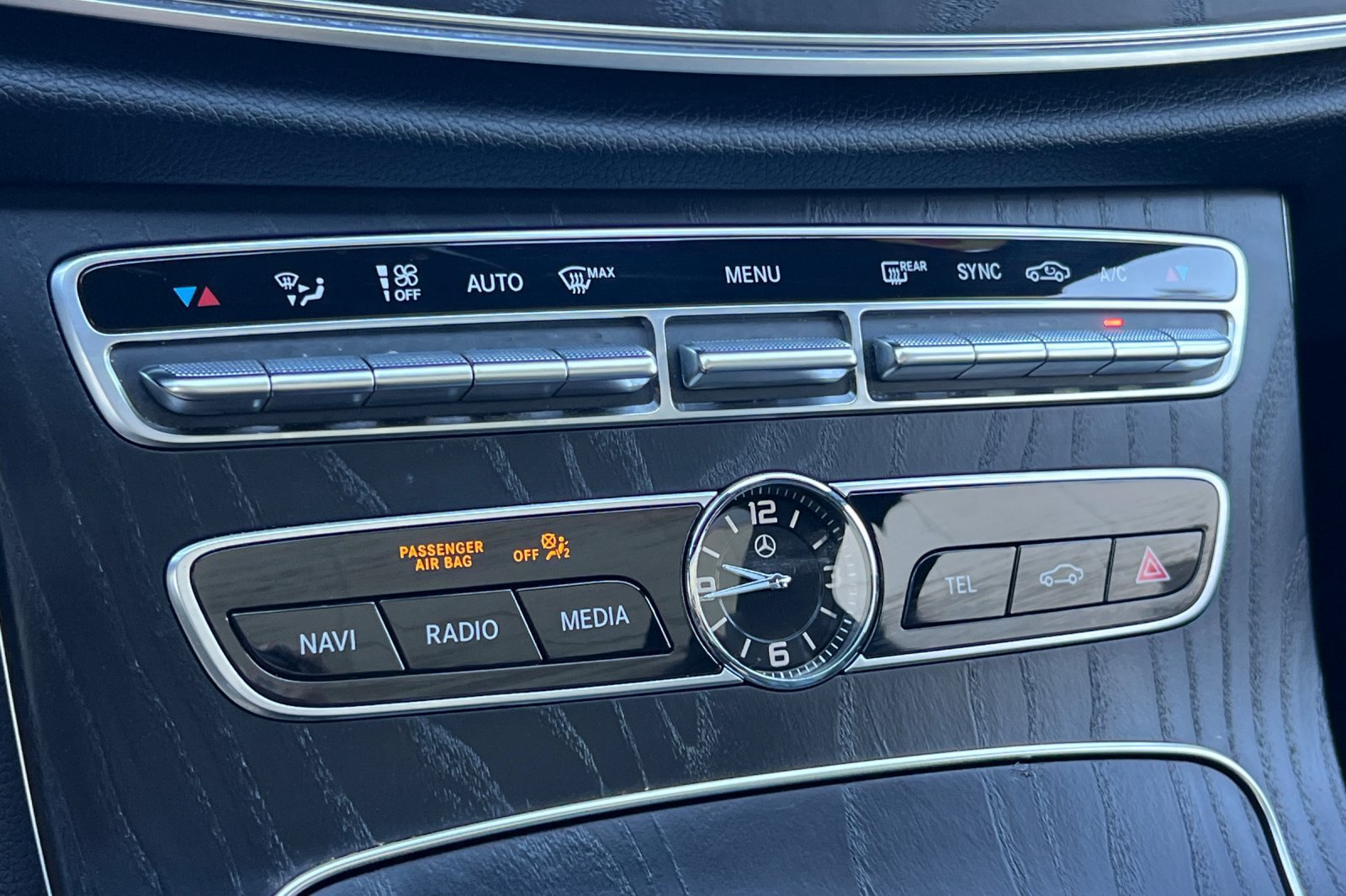 Used 2020 Mercedes-Benz E 350 Sedan image 20