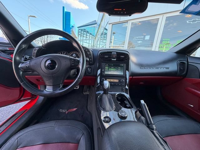 Used 2012 Chevrolet Corvette Grand Sport w/ 3LT Preferred Equipment Group RWD image 4