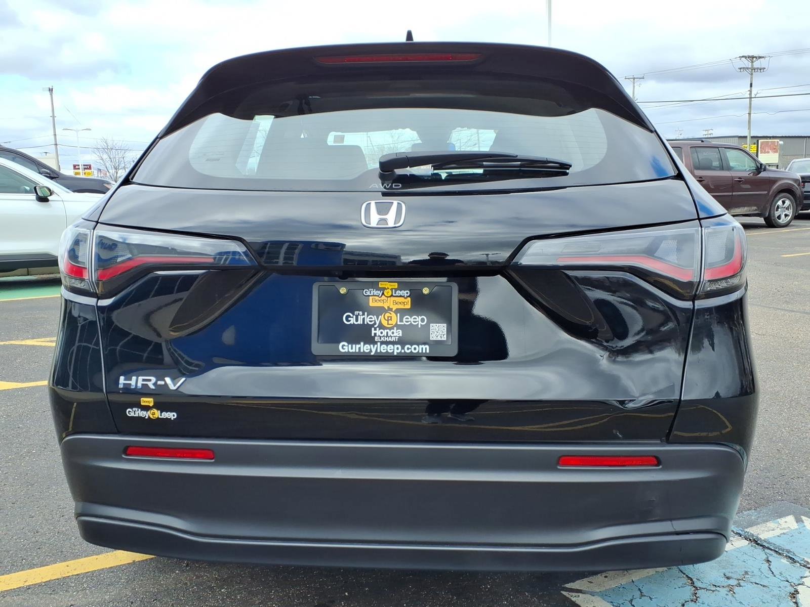 Used 2024 Honda HR-V LX image 9