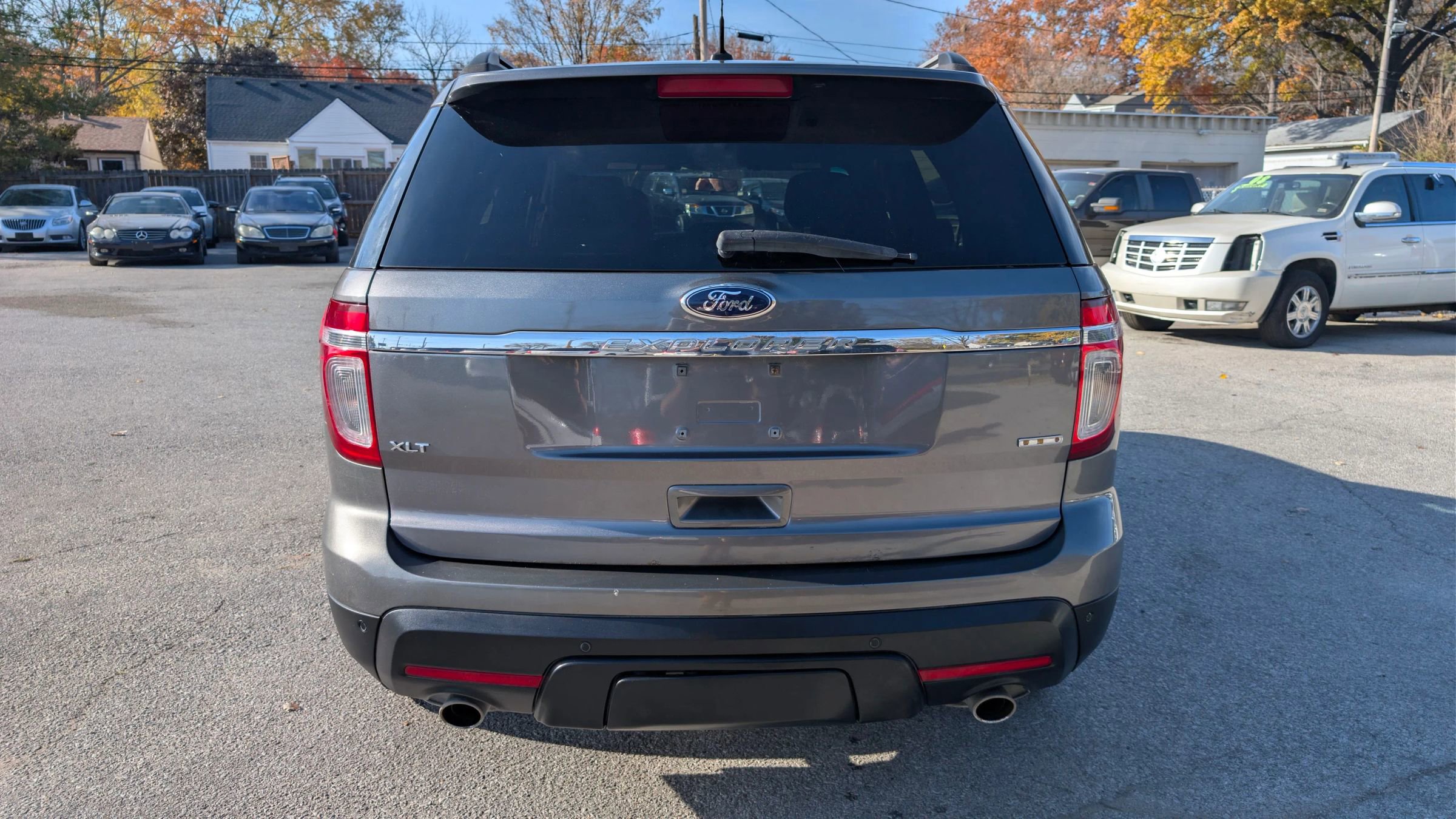 Used 2013 Ford Explorer XLT w/ Class III Trailer Tow Pkg image 5