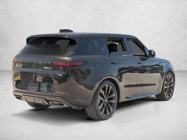 New 2026 Land Rover Range Rover Sport Dynamic SE AWD/4WD image 2