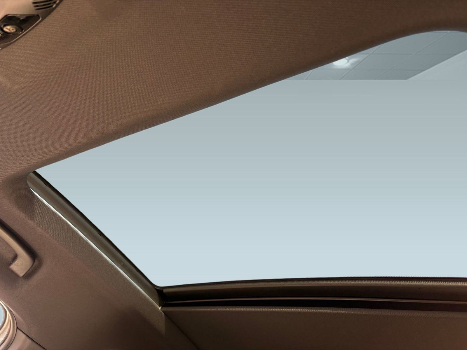 Used 2025 MINI Cooper Countryman S w/ Comfort Package Max image 15