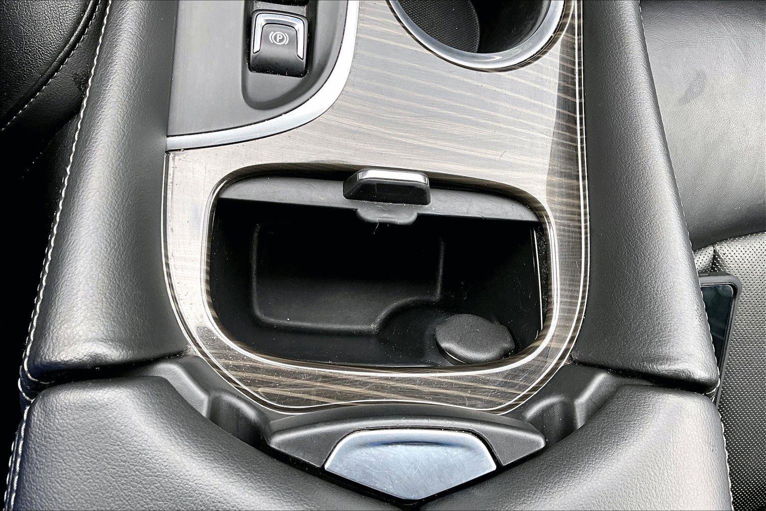 Used 2020 Buick Envision Premium w/ LPO, Cargo Package image 35