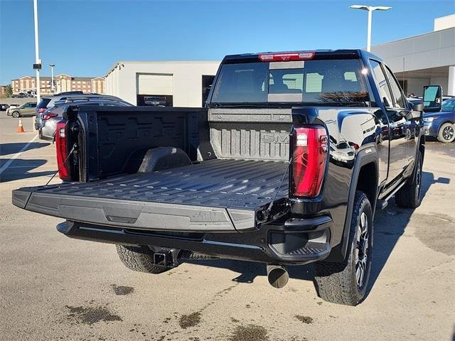 New 2026 GMC Sierra 2500 Denali w/ Denali Reserve Package image 7