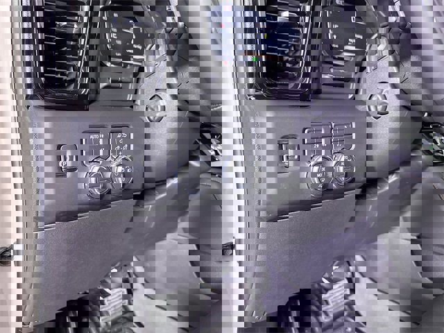 New 2026 GMC Sierra 1500 AT4 w/ AT4 Premium Package image 18